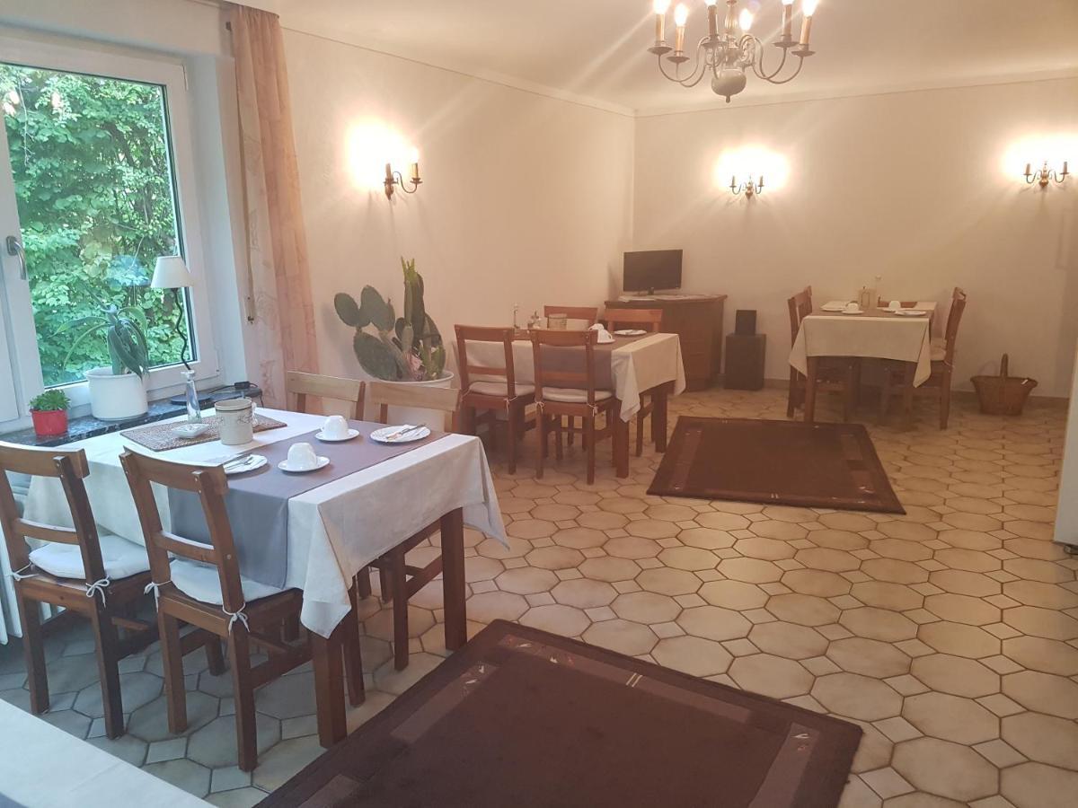Pension Saentisblick Meersburg Buitenkant foto