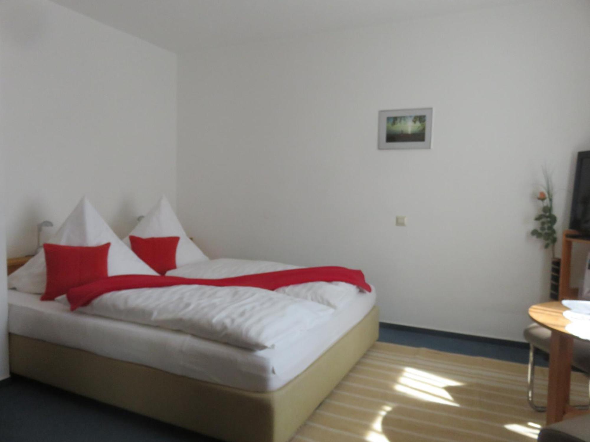 Pension Saentisblick Meersburg Kamer foto